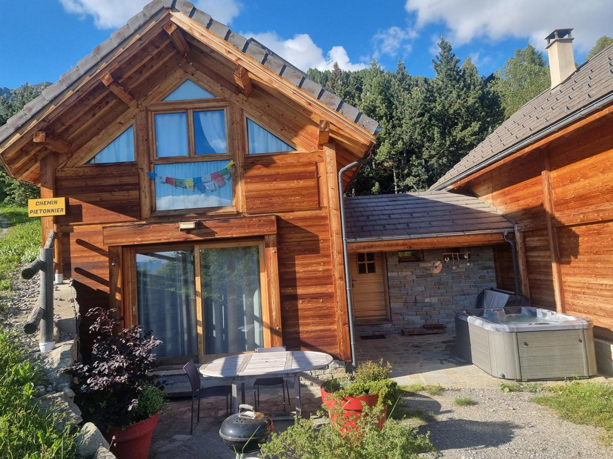 Chalet 6 Pers Avec Spa, Terrasse Plein Sud A Saint-Michel-De-Chaillol - Fr-1-393-22 Pokój zdjęcie